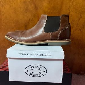 Steve Madden leather Chelsea boot 12